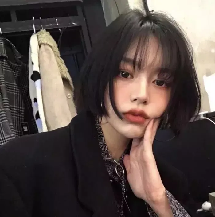 纯真儿童视角《奇迹》是枝裕和温情之作：相信两列火车交汇时许愿就能成真的兄弟俩的奔跑
