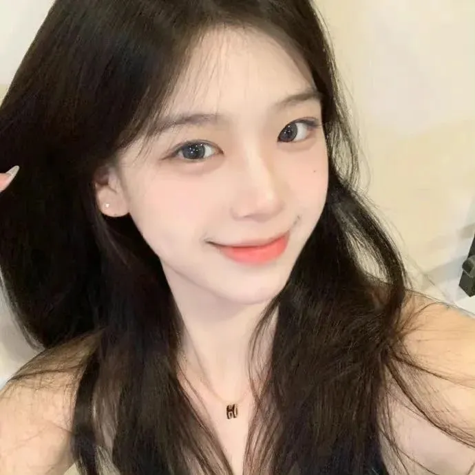 【大尺度惊悚】《深夜的FM》秀爱刘智泰：电台女主播在直播期间，家属却被变态杀手绑架的生死两小时